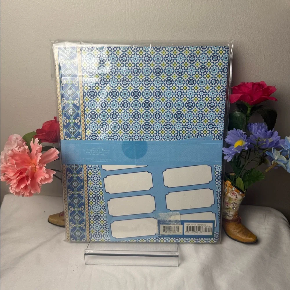 NWT Vera Bradley Capri Blue Pocket Folders retired pattern